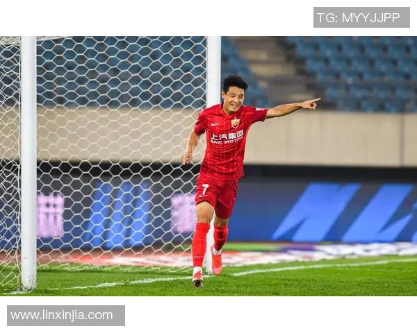 废柴变天才？中超弃将独中两元击退韩国U22，联赛19场颗粒无收